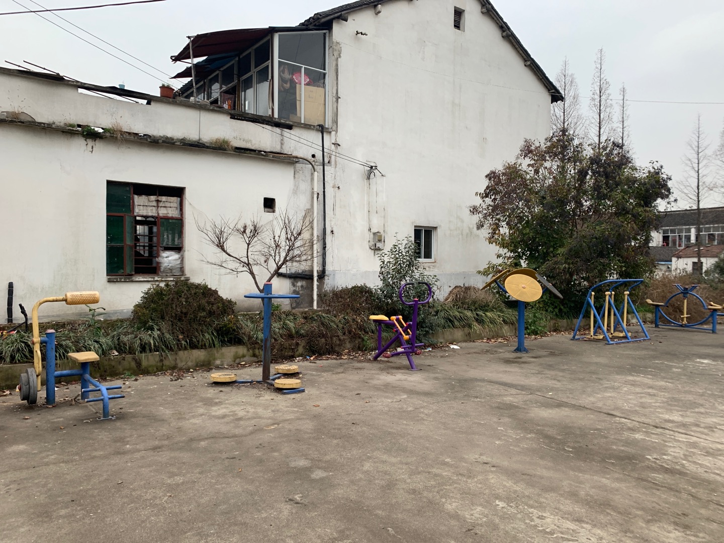 新江村高家老年活动室市民健身点