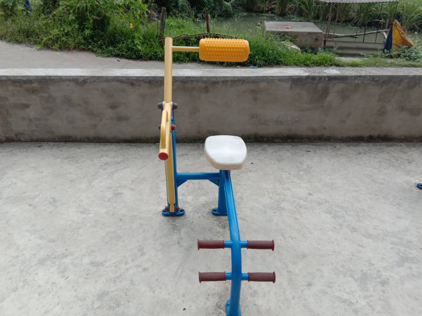腹背锻炼器