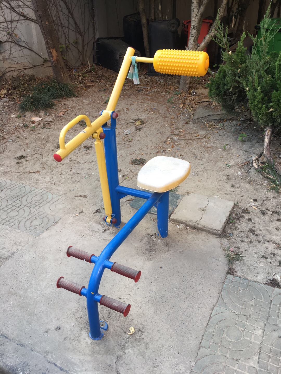 腹背锻炼器