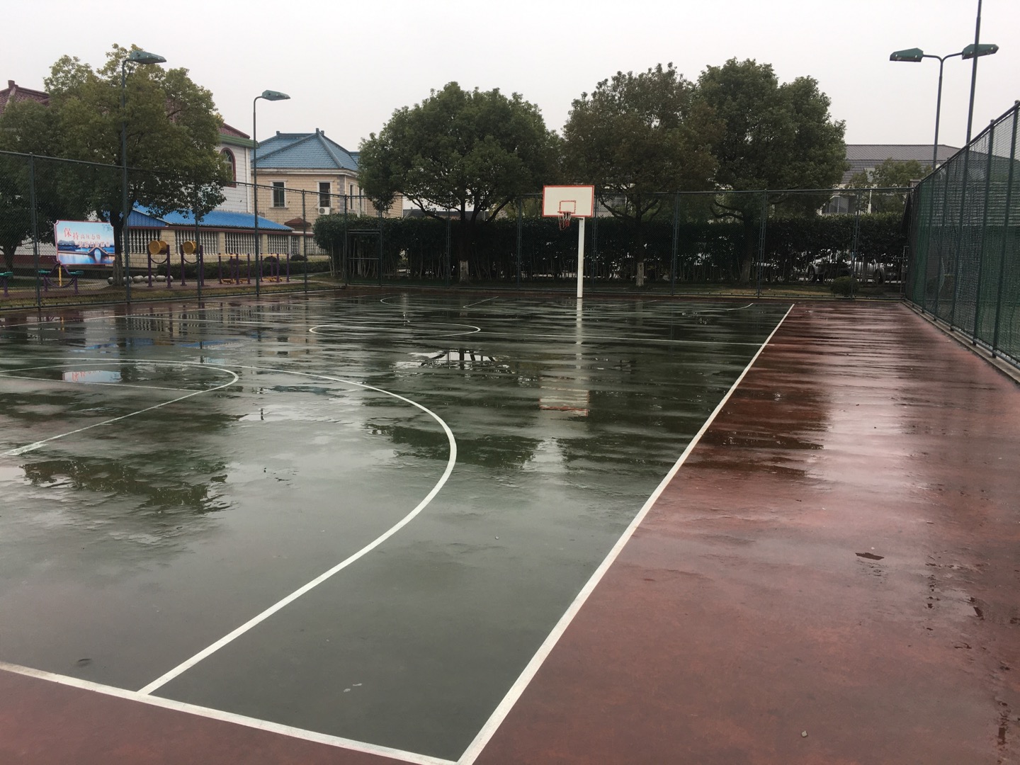 泖港镇社区公共运动场