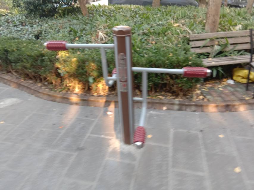 四级压腿按摩器