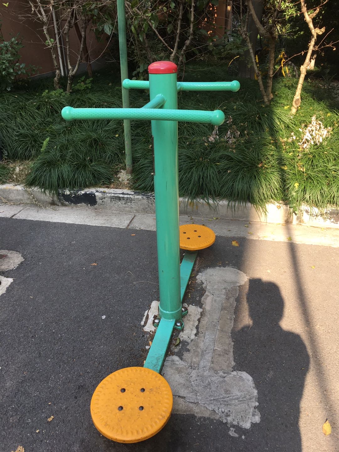 二位扭腰器