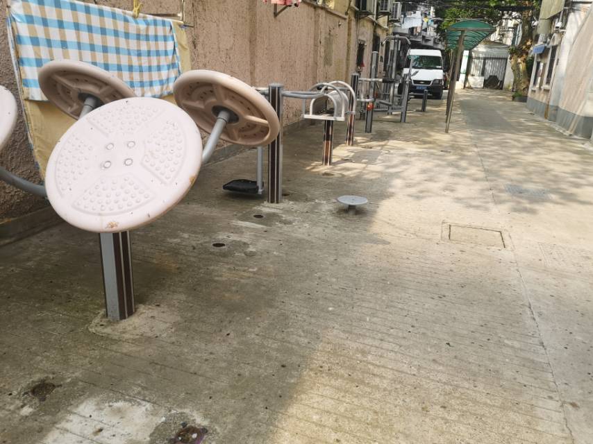 静安区石门二路街道东王居委健身点（北京西路605弄）