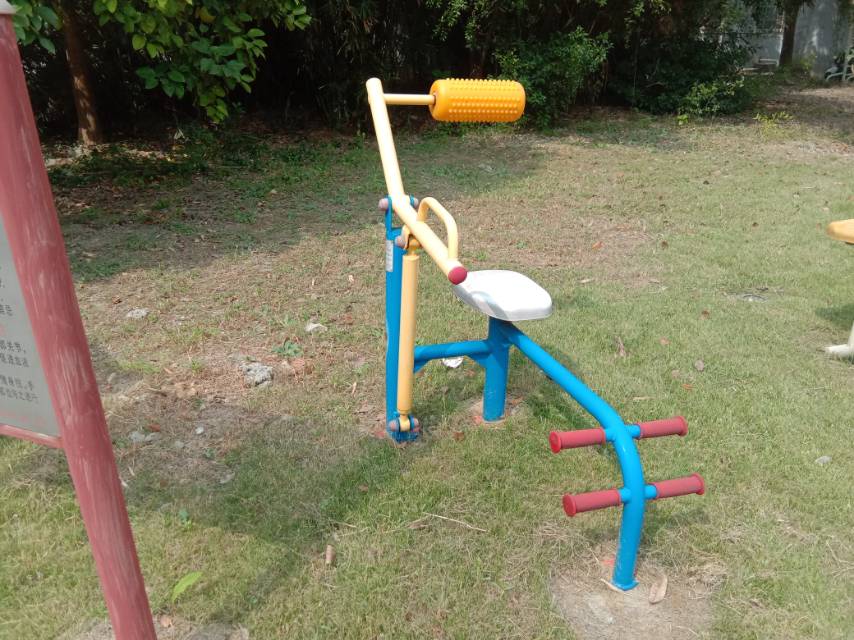 腹背锻炼器