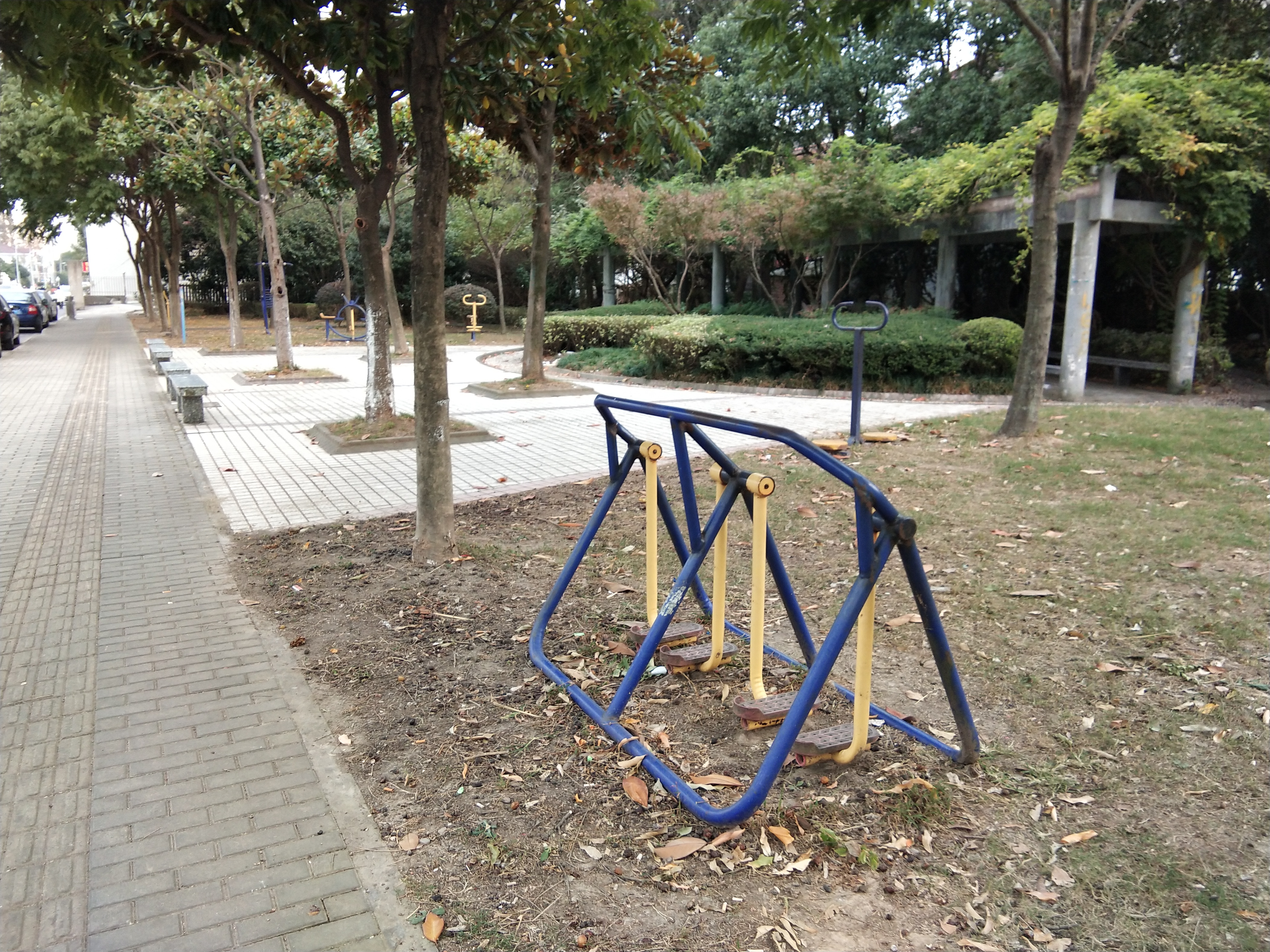 新环西路健身苑点