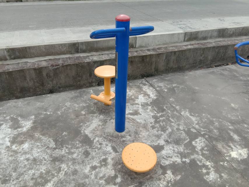 双位扭腰器