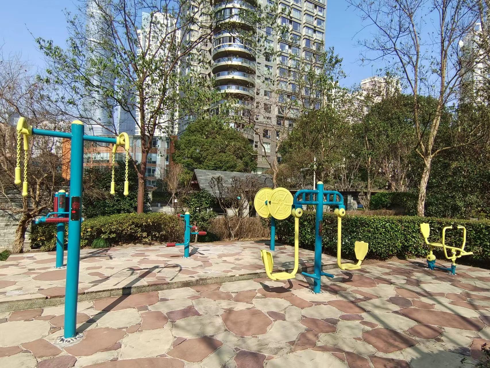 江临财富居委会健身苑（二）