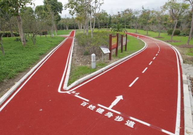 联莘健身步道