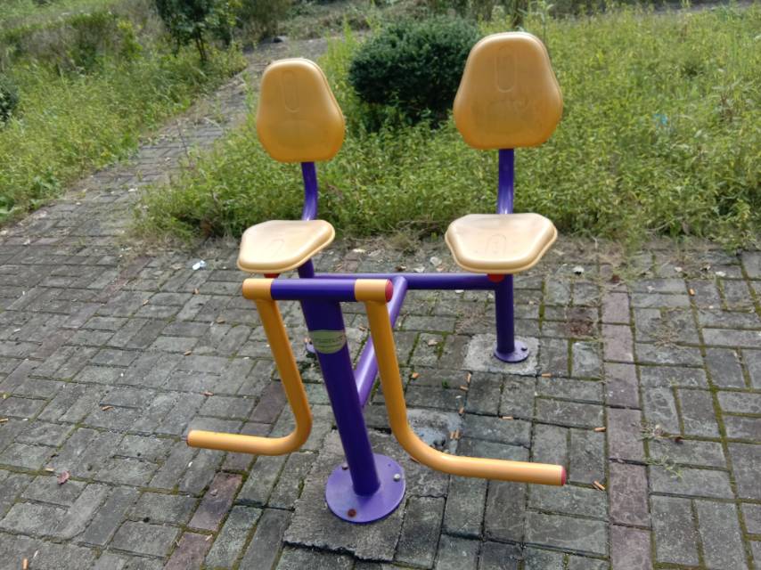下肢摇摆器