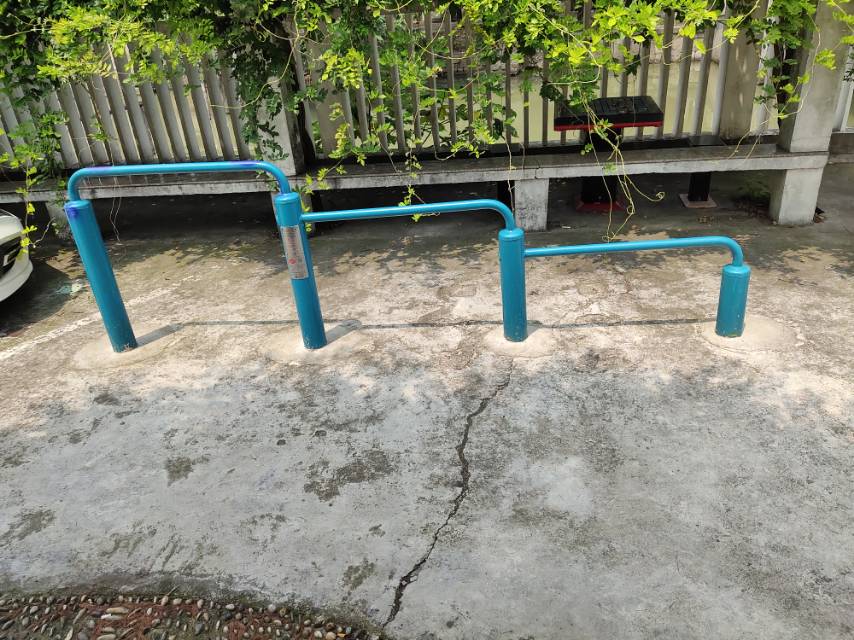 弹震压腿器