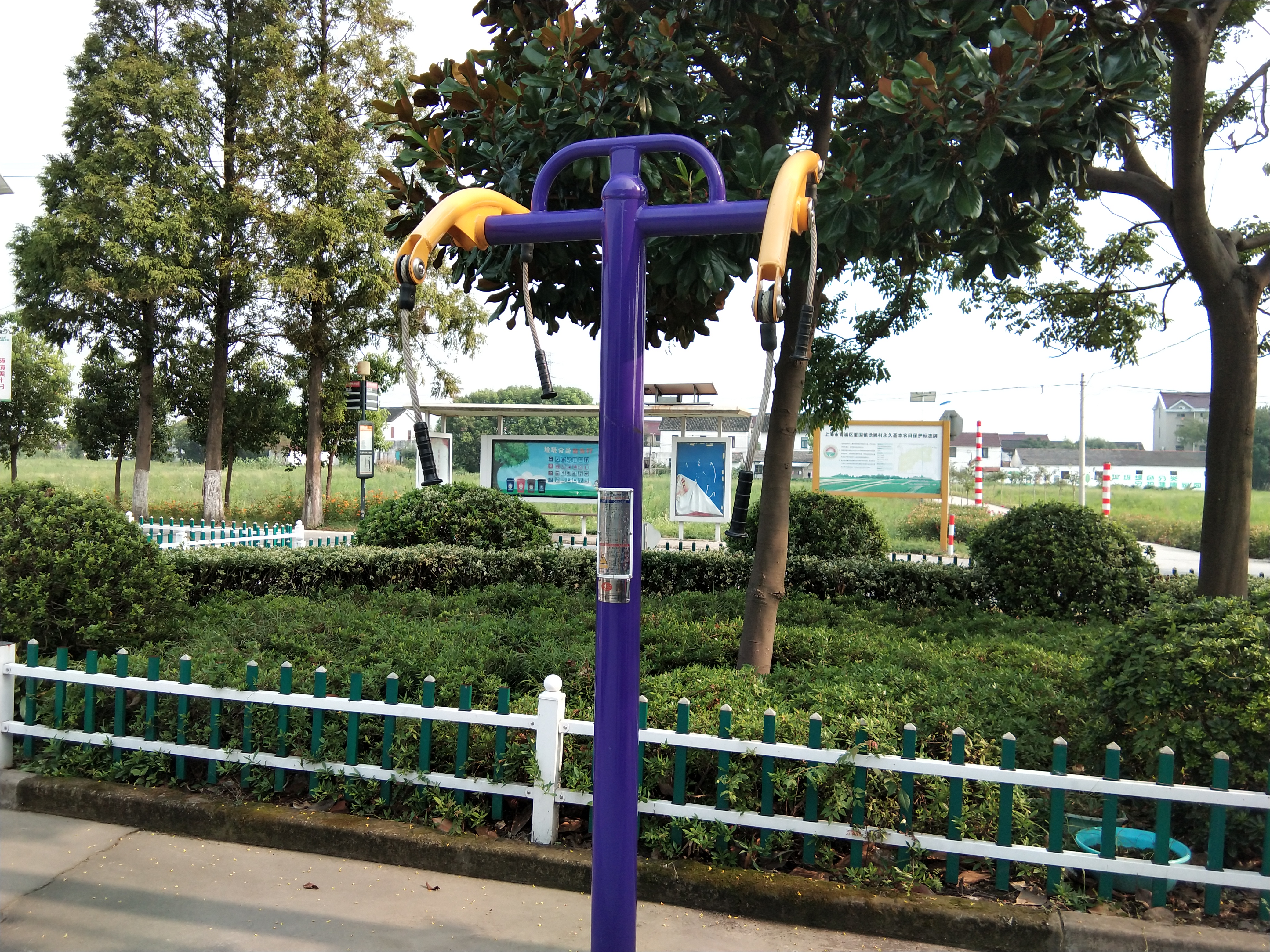 牵引器