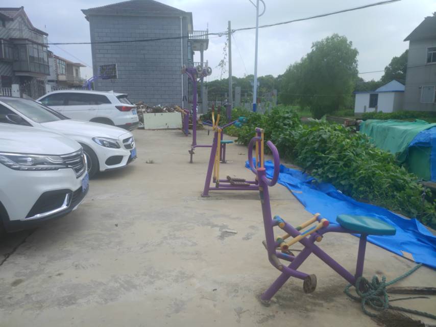 淀湖村（西蔡）健身点
