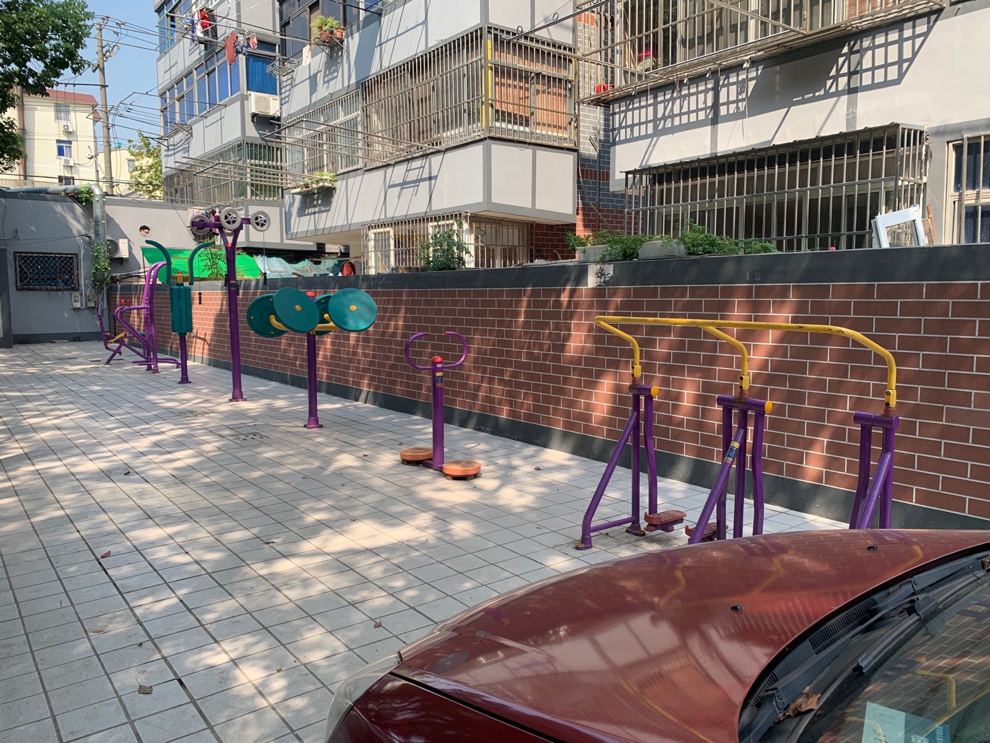 蓝天四村450弄健身点