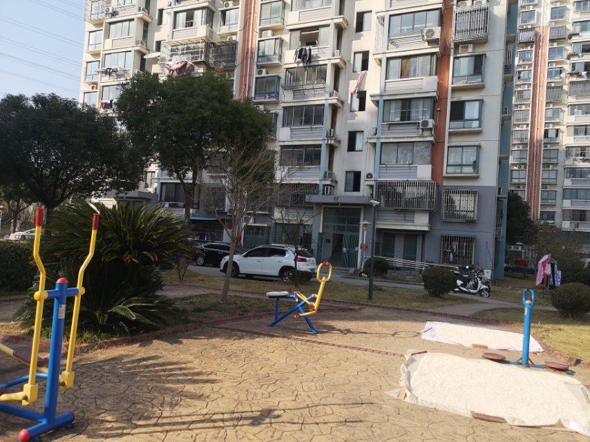 华顺居委健身苑点