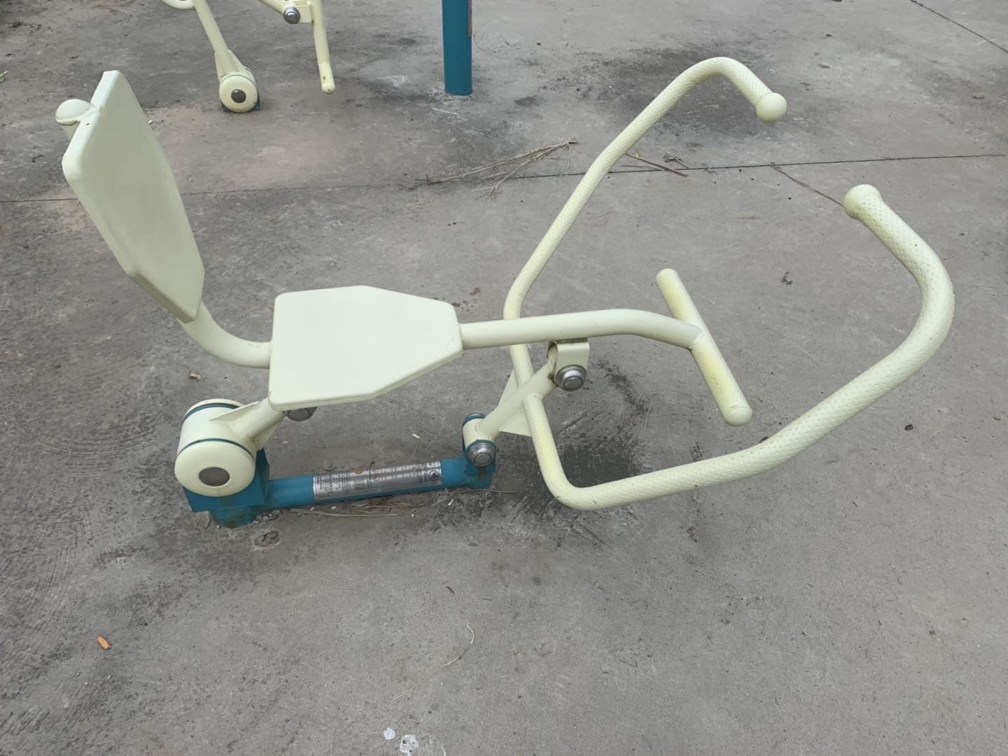 划船器