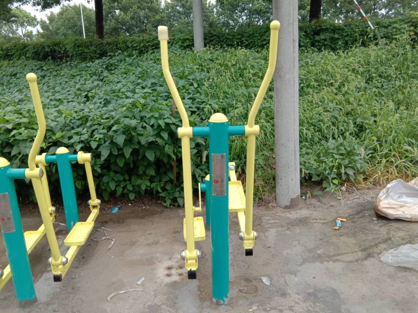 椭圆机