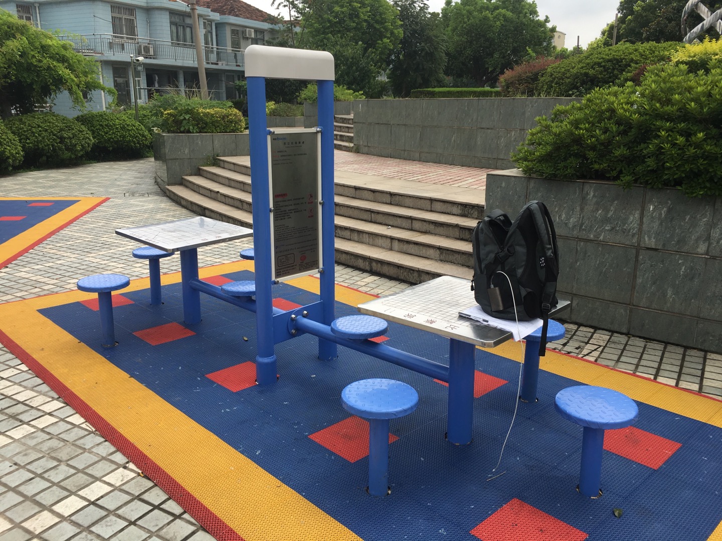 双立柱棋牌桌
