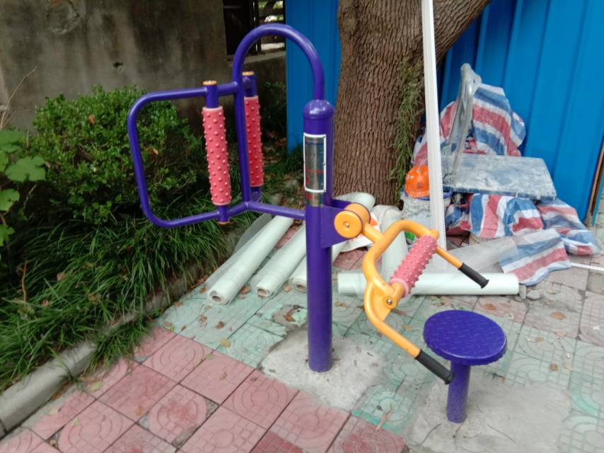 腰背按摩器