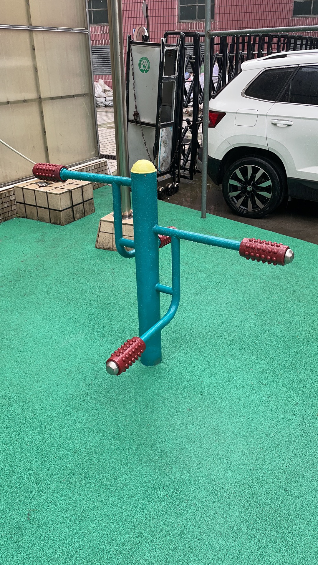 四级压腿按摩器