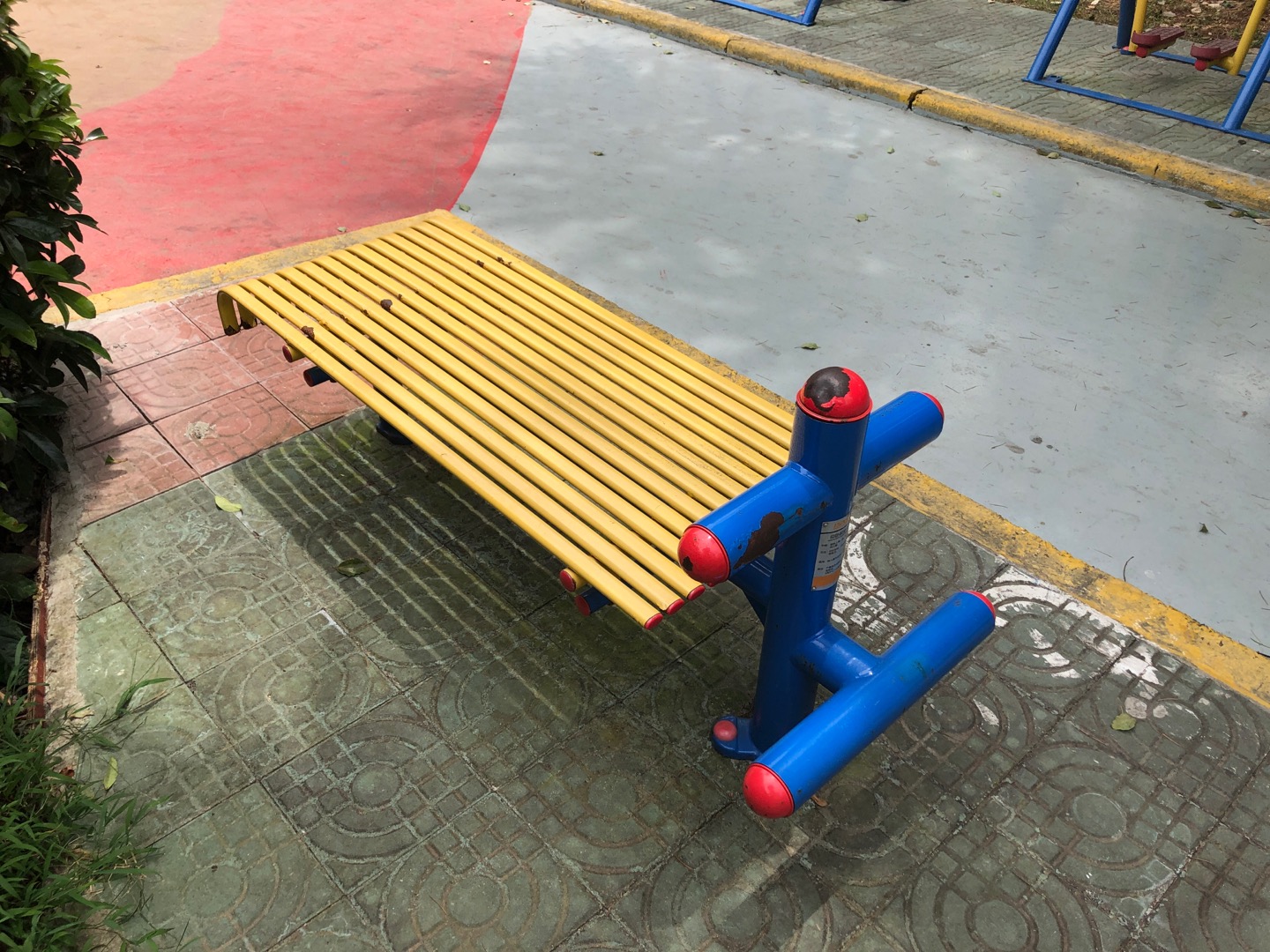 仰卧起坐板