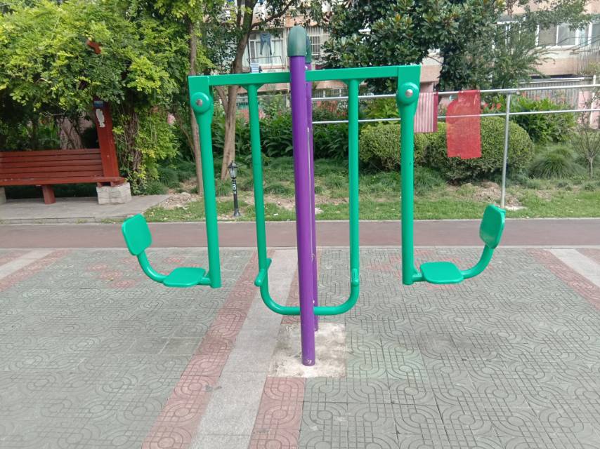 双位蹬力器
