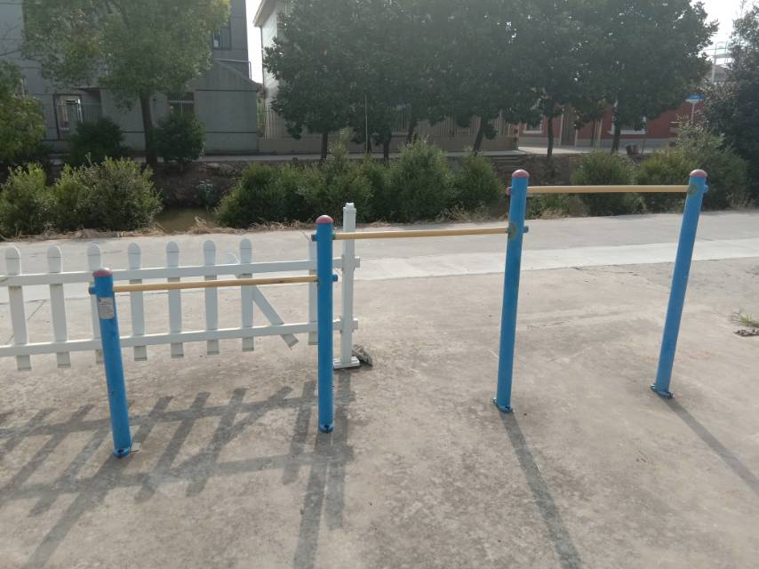 压腿杠