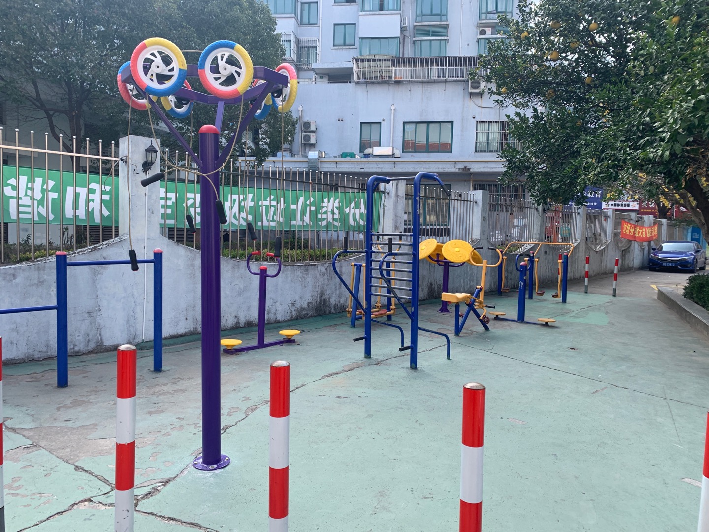 梅花新村健身点