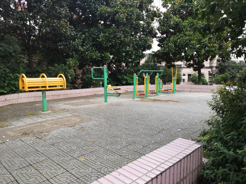 黎明居委健身点A