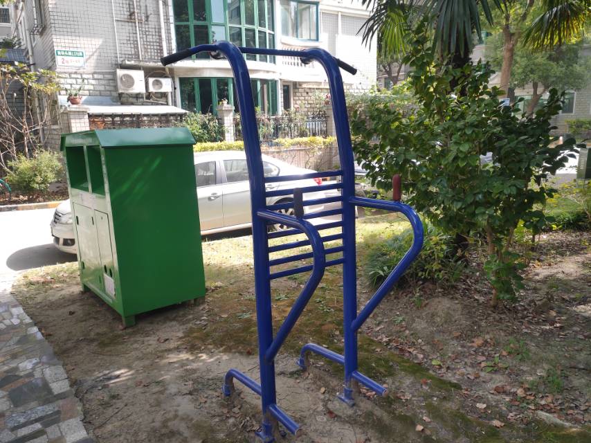 多功能锻炼器