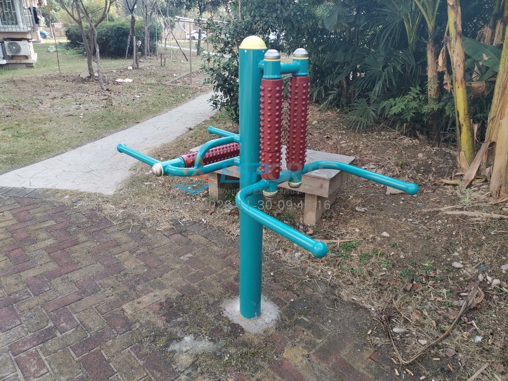 腰部按摩器