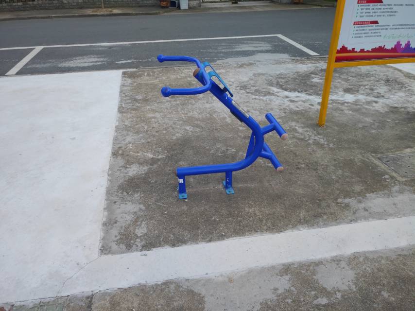 背肌训练器