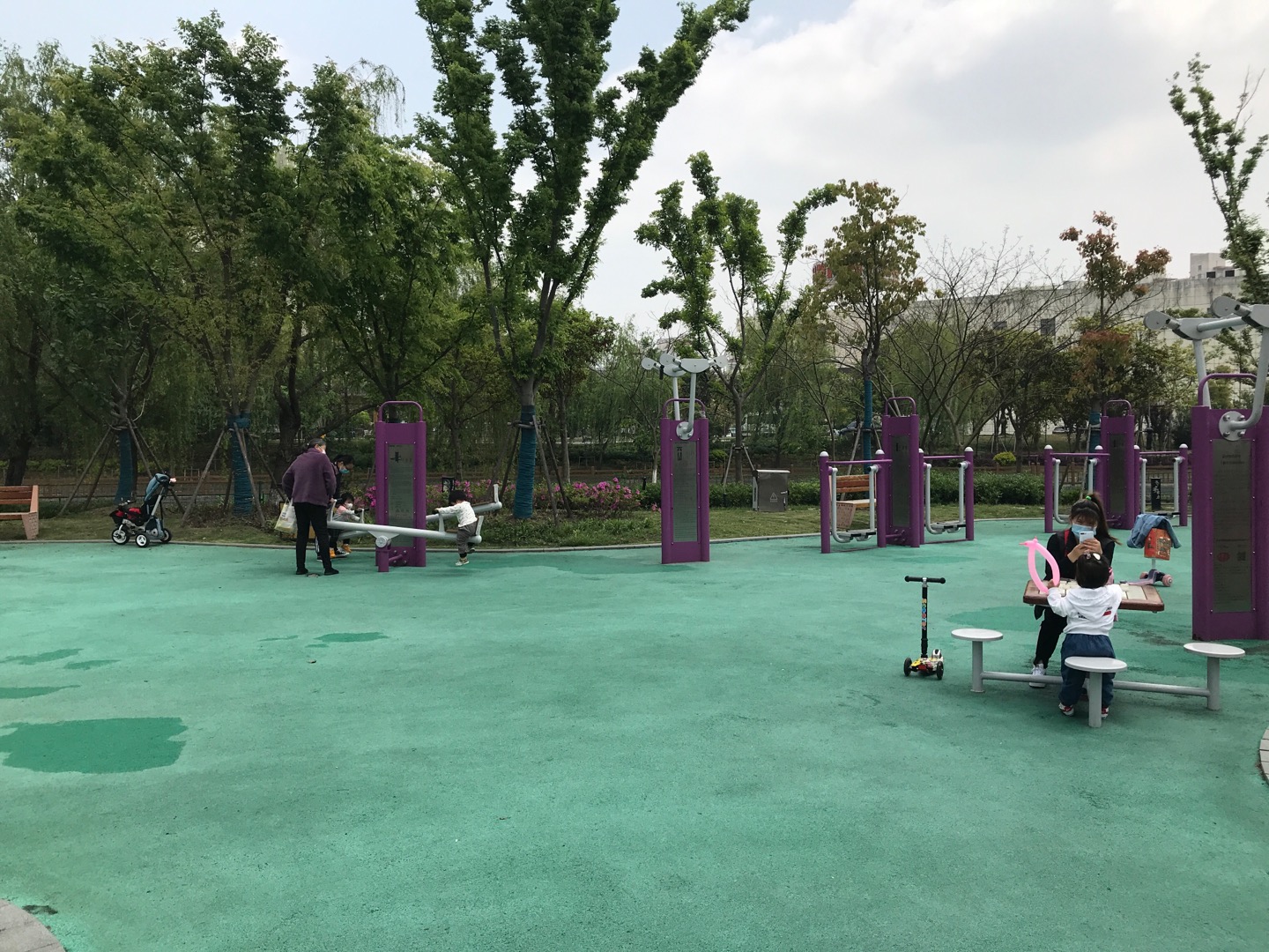 颛桥剪纸公园益智健身点
