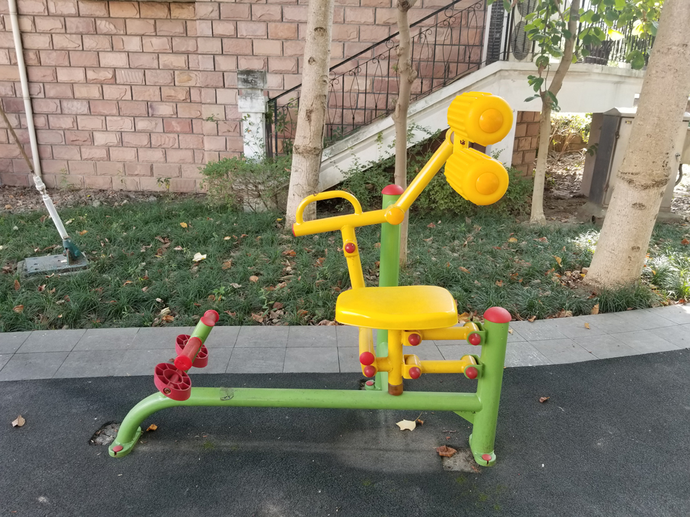 自重腹背锻炼器