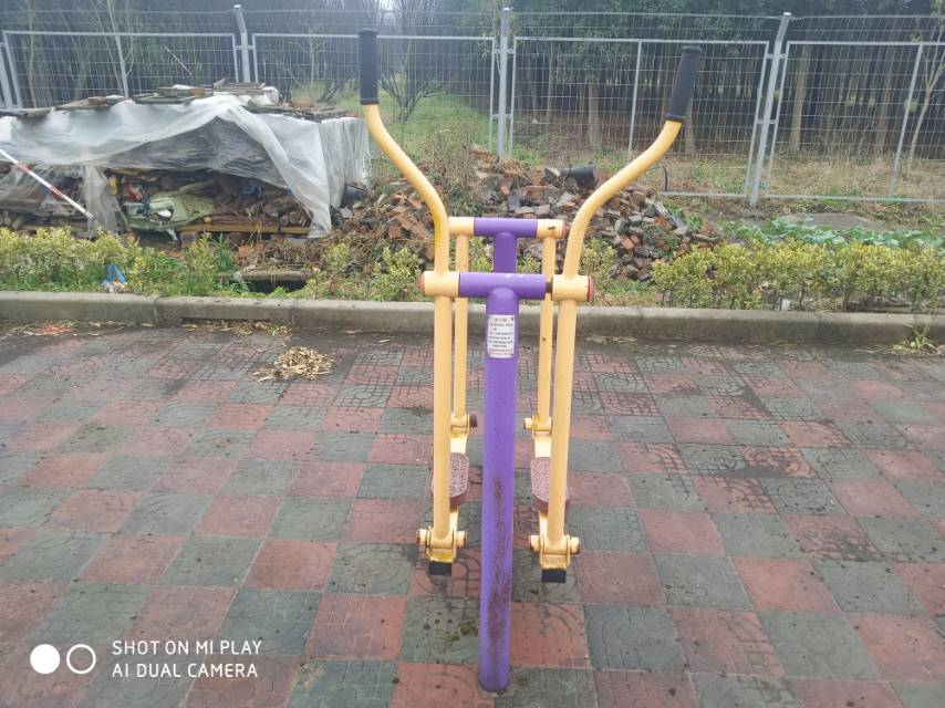 滑行器