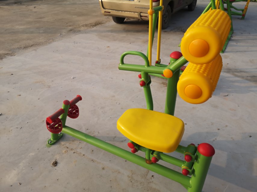自重腹背锻炼器