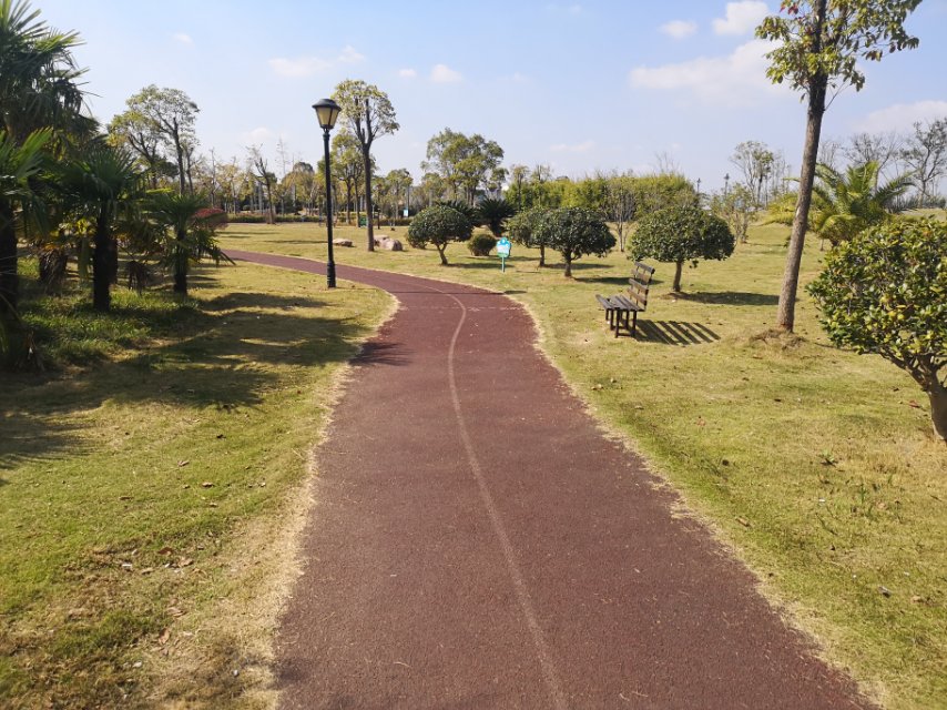 法制公园健身步道