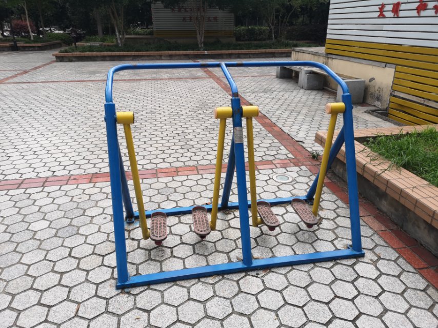 双人漫步器