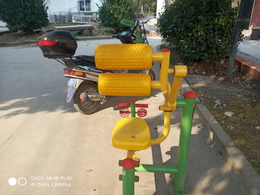 腹背锻炼器