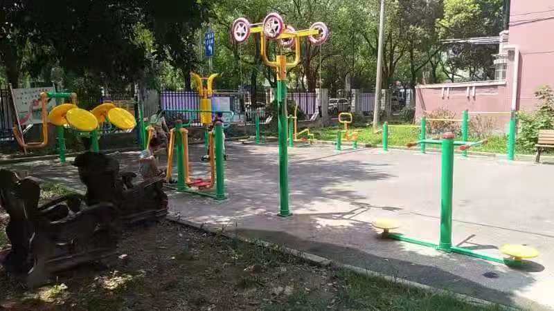 华美路居委健身点E