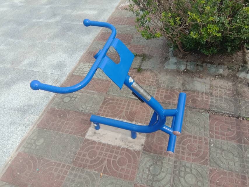 背肌训练器