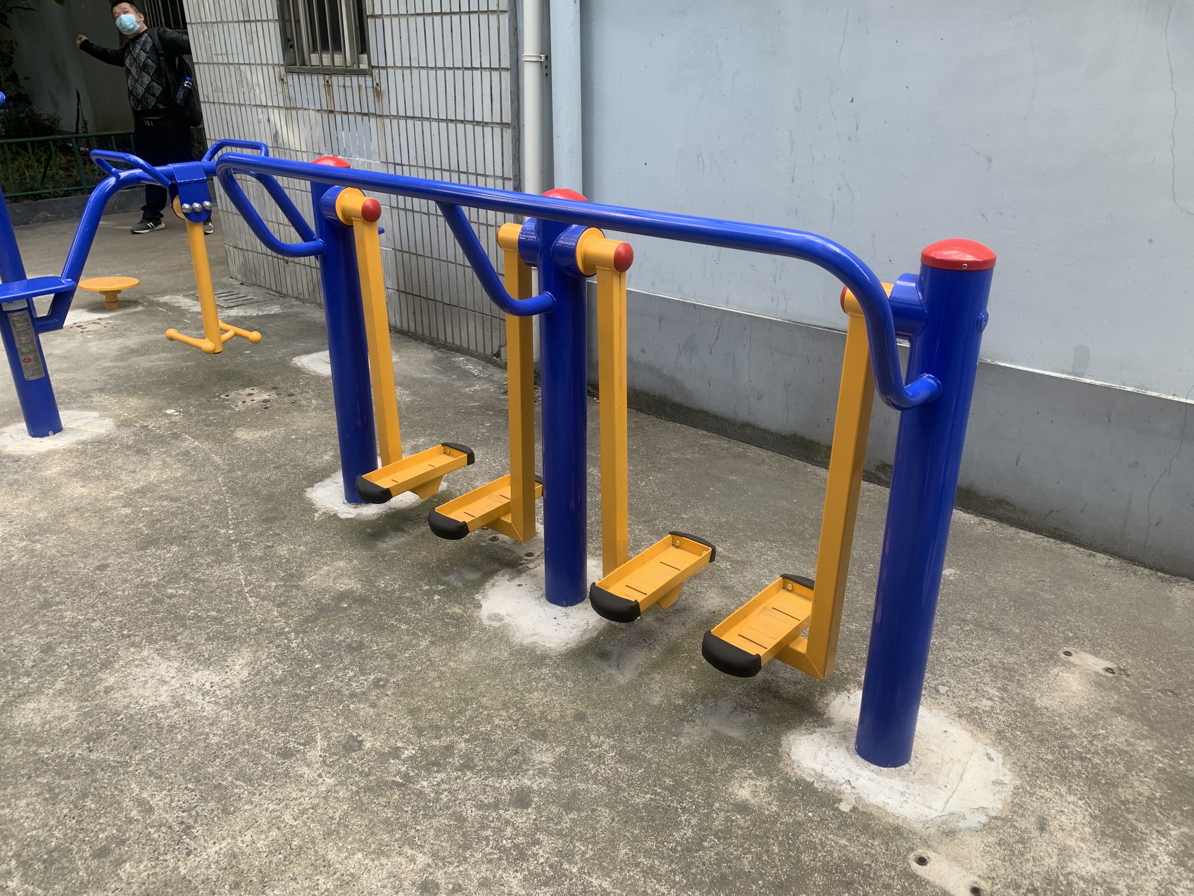二位漫步机