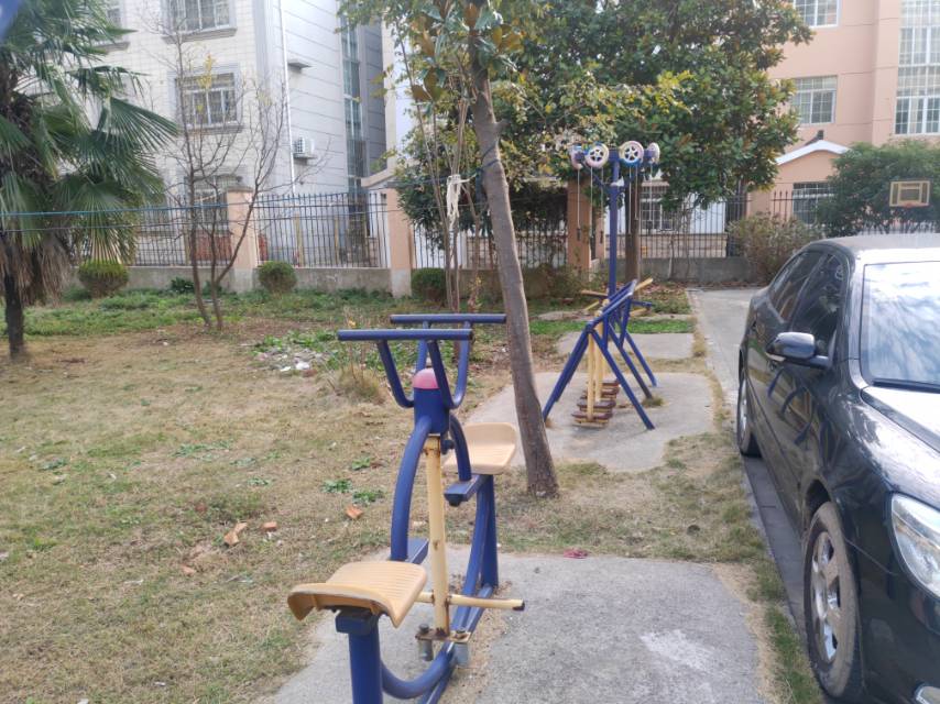 南园坊健身点四