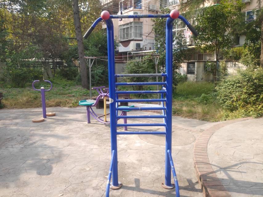 多功能锻炼器