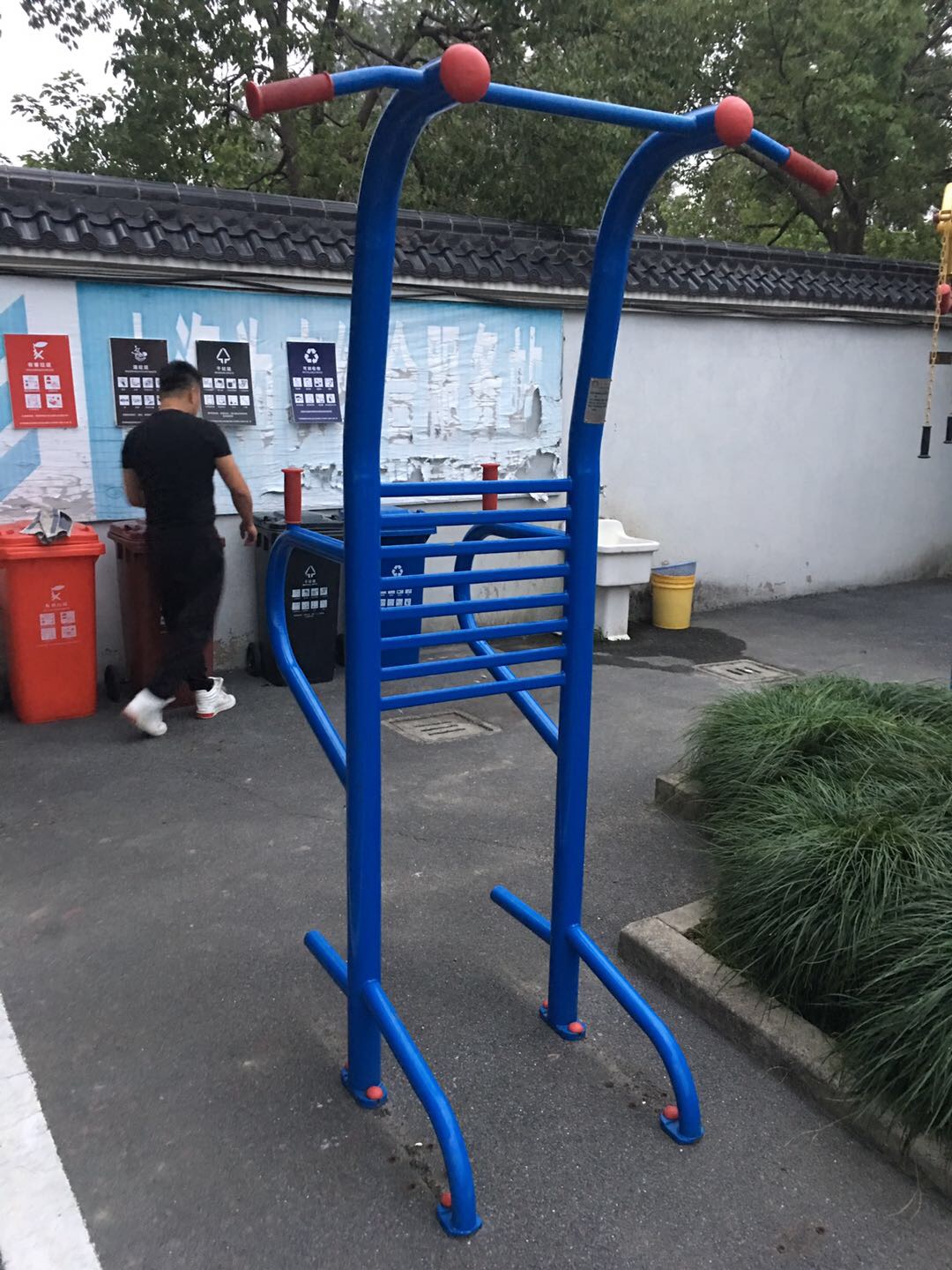 多功能训练器