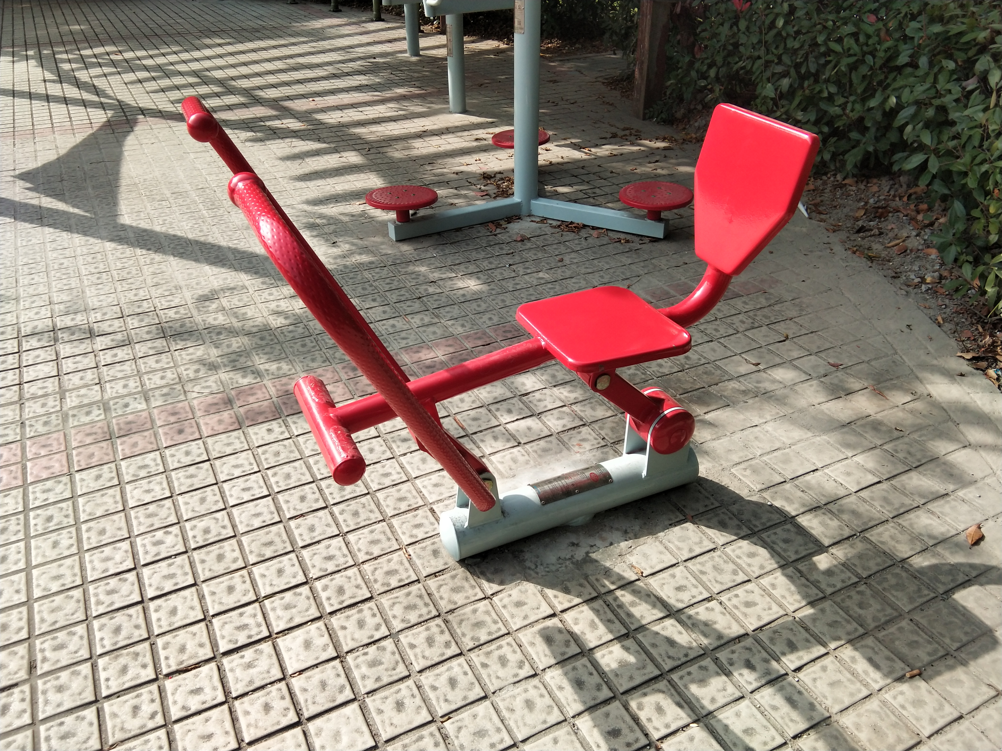 划船器