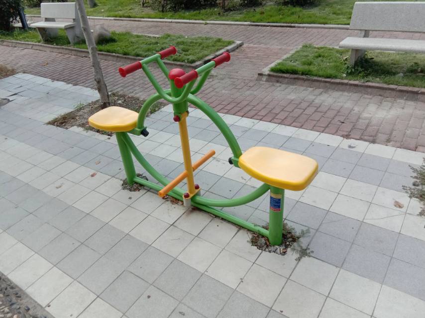 下肢康复器