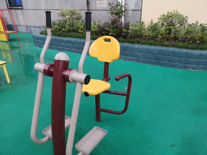 平步训练器