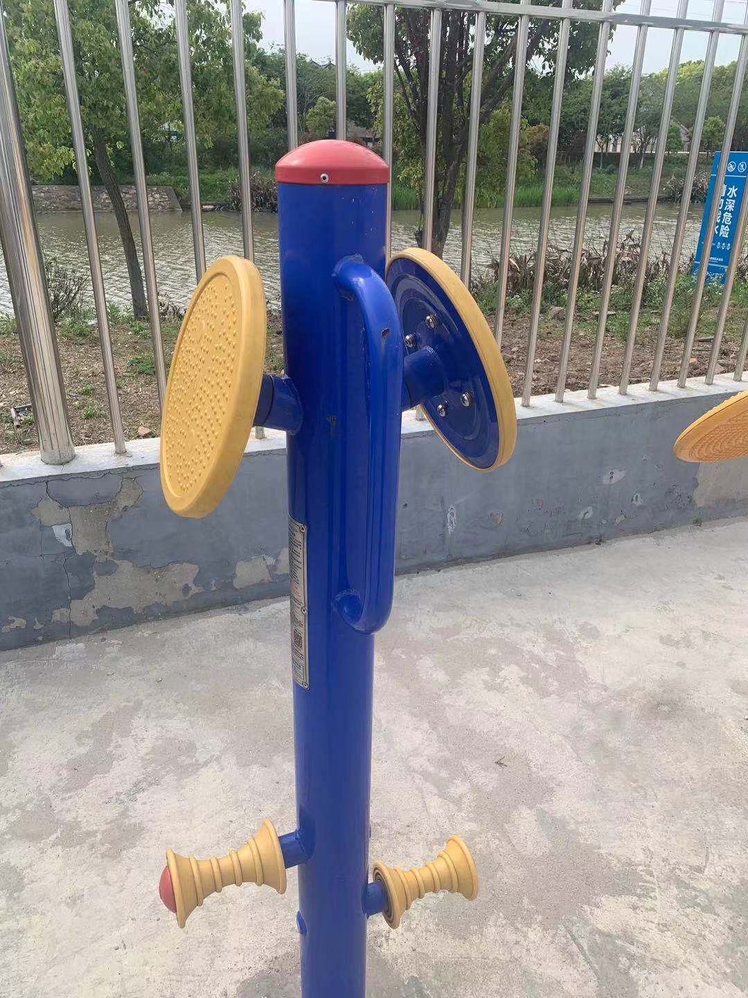 腿部按摩器