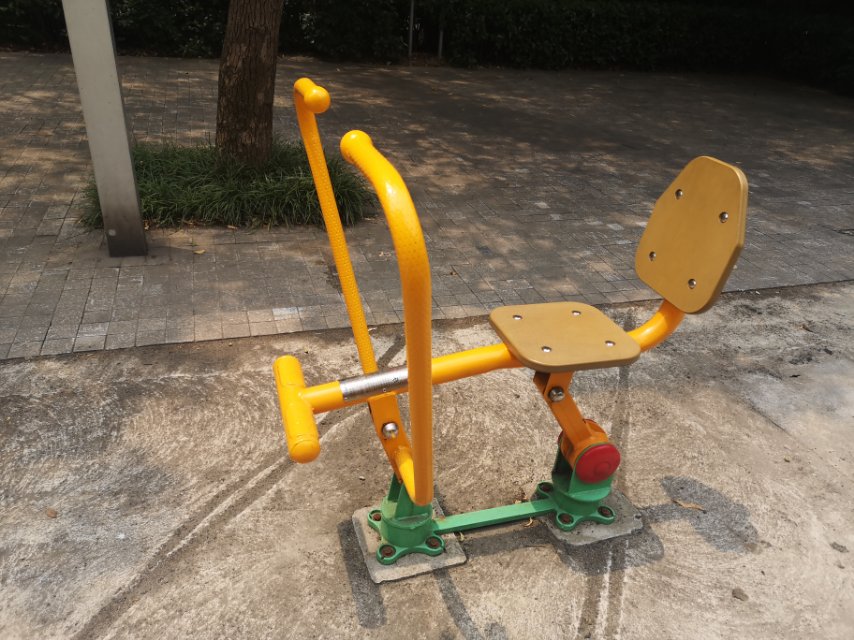 划船器