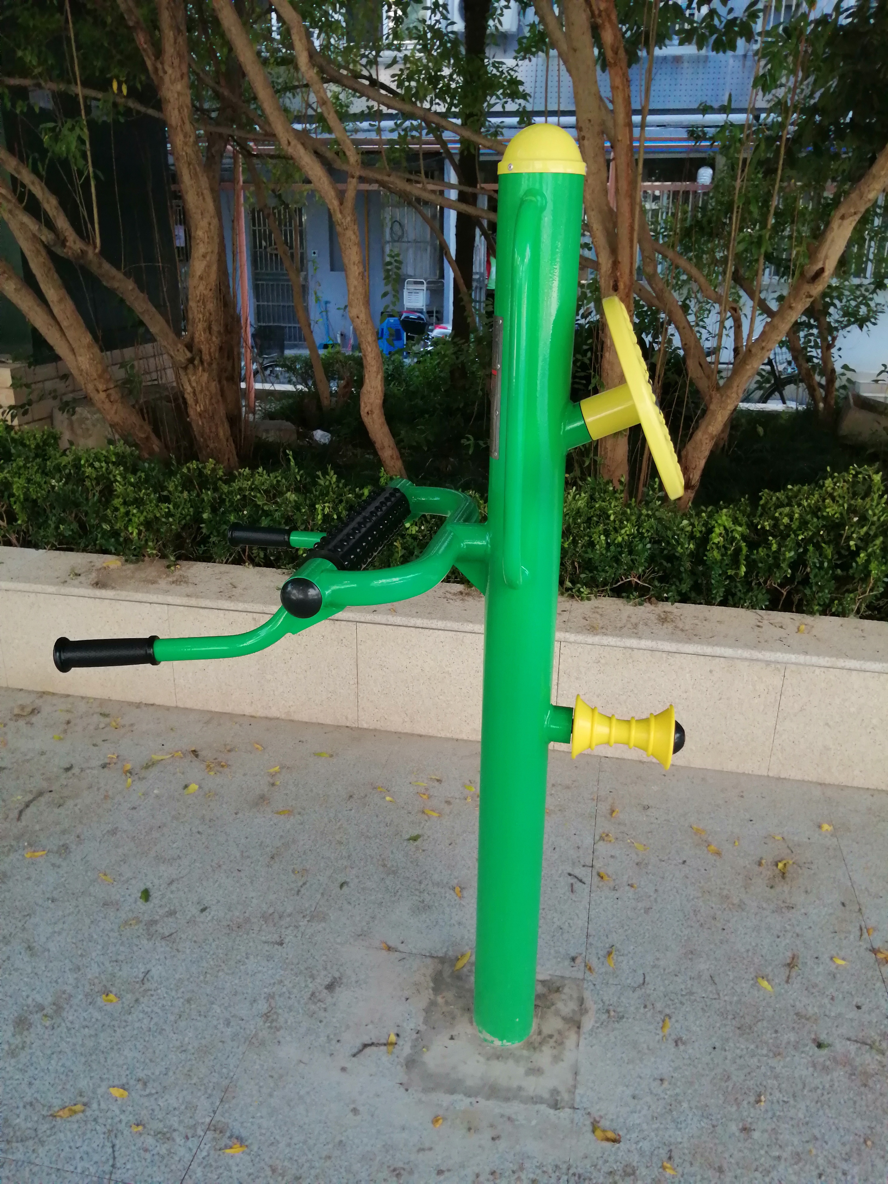 双功能颈腰按摩器